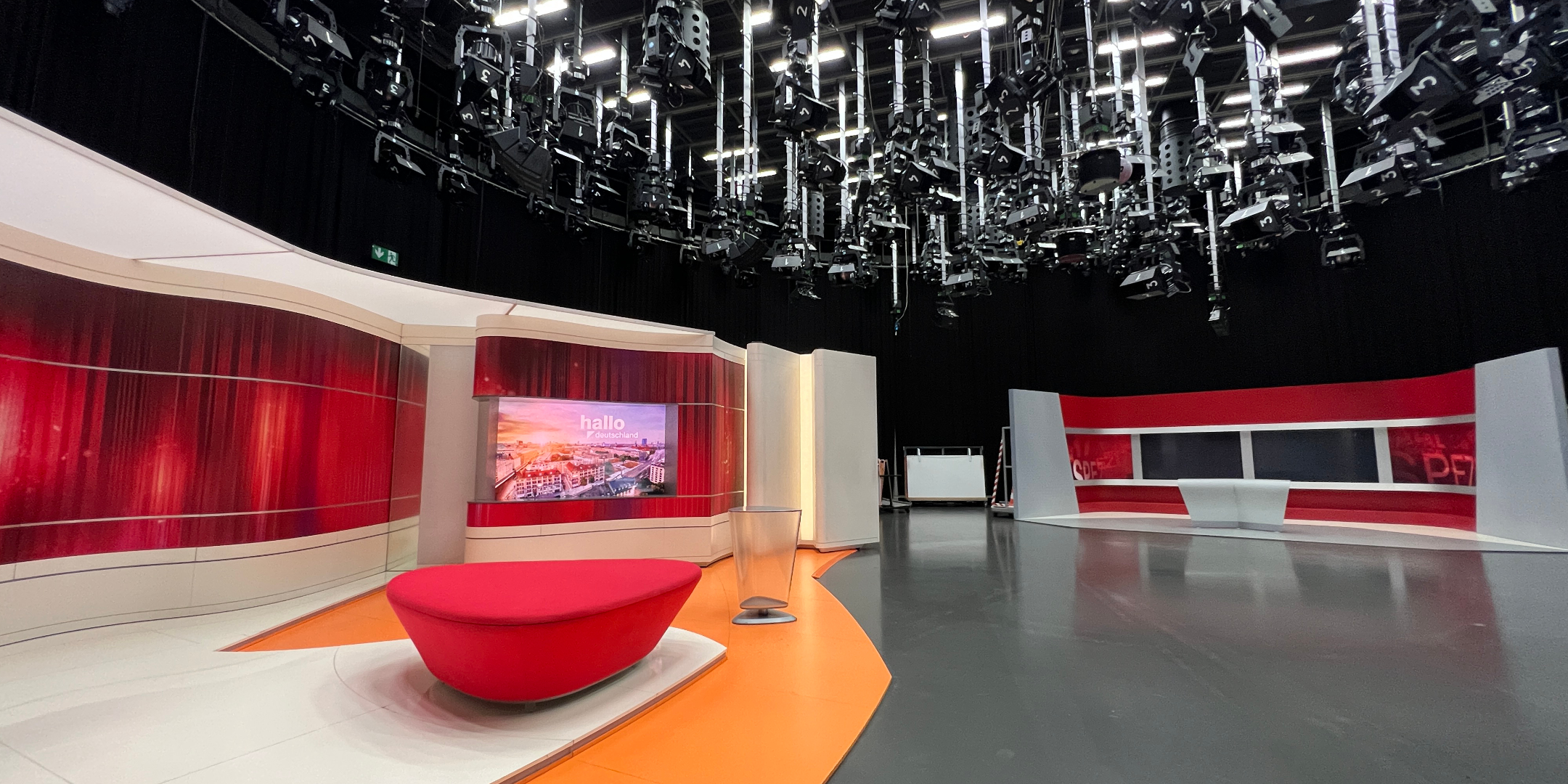 Fortbildungsreise zum ZDF und zur VRM – Zukunftsstrategien des Senders und des Medienhauses
