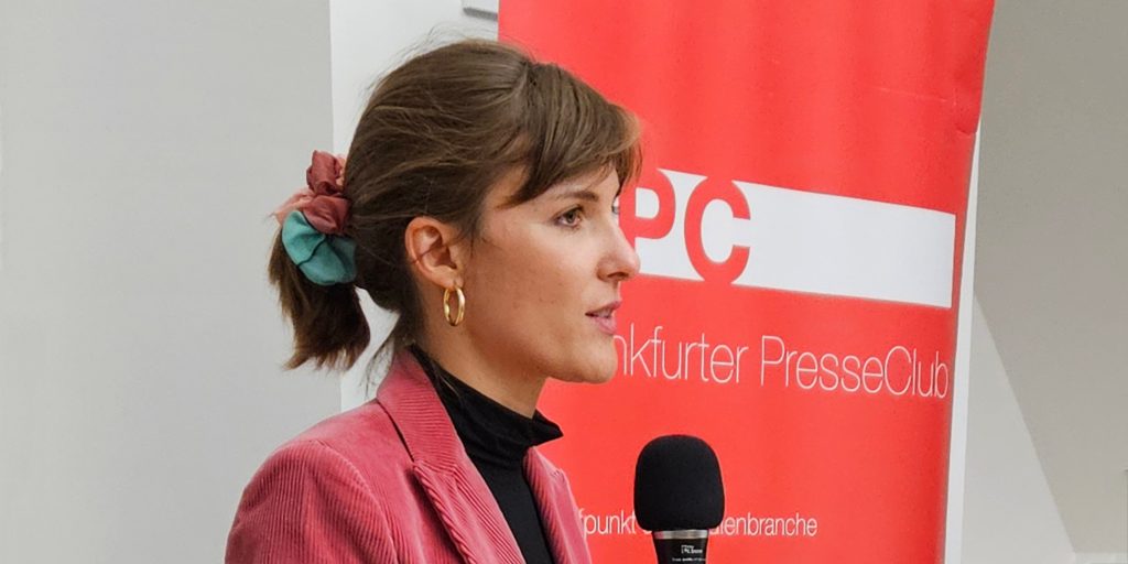 „Zwischen Frontlinien und Fakten“ mit Sophie von der Tann (Nahost-Korrespondentin ARD)