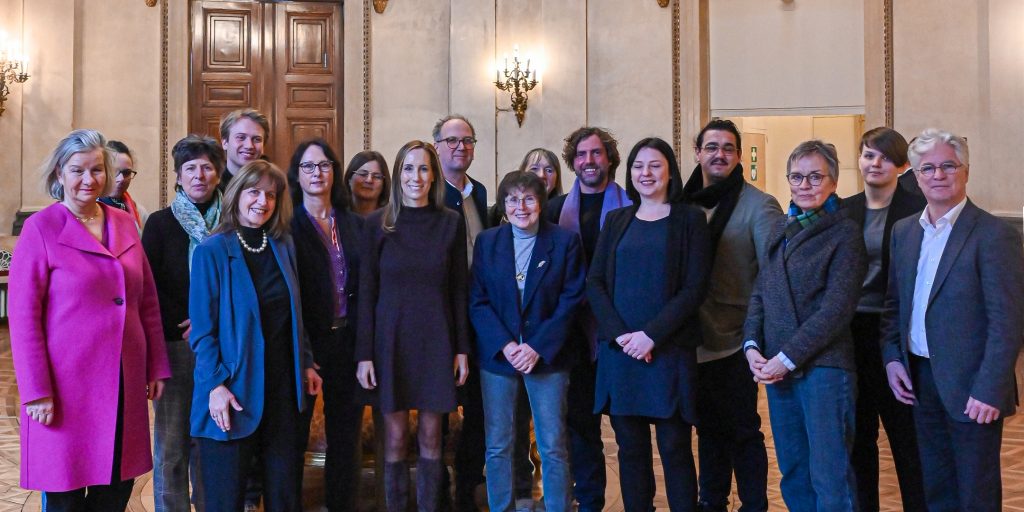 FPC-Fortbildungsreise nach Wiesbaden in den Hessischen Landtag