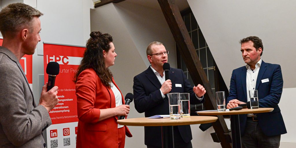 Authentische Fotografie als Gegenpol zu KI-Fakes und Desinformationen