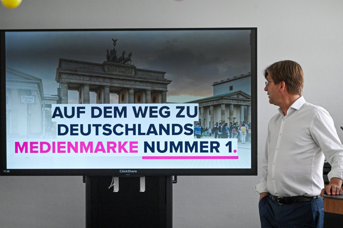 Berlin, 13.06.2024, (c) Berlin-Fortbildungsreise des Frankfurter-Presseclubs (FPC). HIER: Bei T-Online (Ströer). Christoph Schwennicke, Mitglied der Chefredaktion (rechts). (c) FOTO: Rainer Rüffer (Rueffer)