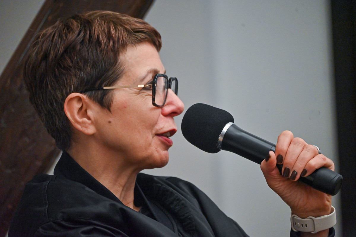 Frankfurt am Main, 21.01.2025, Stadtteil Westend, Ulmenstrasse 20, Frankfurter-Presseclub, Clubabend, Thema: "Leichte Sprache in den Medien – Chancen und Herausforderungen inklusiver Angebote". HIER: Nicola Foltys (Leitung Abteilung Access– ZDF). (c) FOTO: Rainer Rüffer (Rueffer)