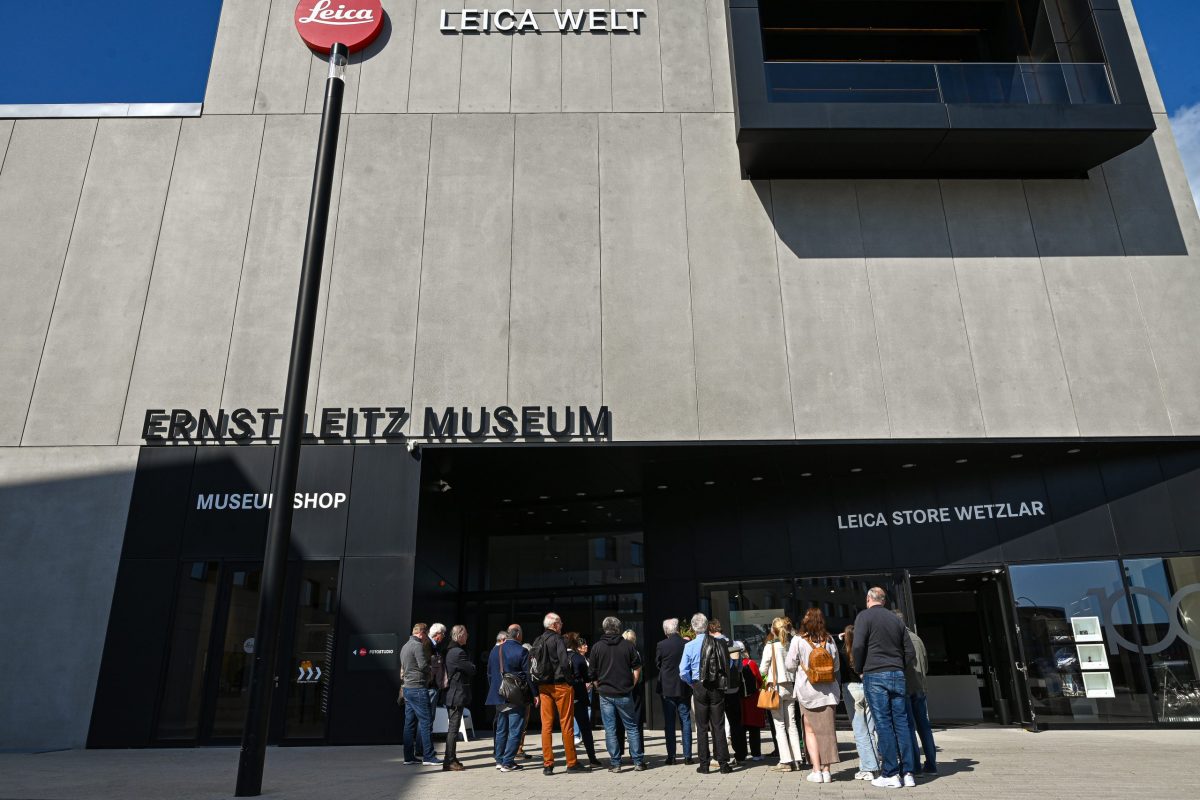 Wetzlar, 17.05.2025, Am Leitz-Park 6, 100 Jahre Leica – Frankfurter-Presseclub (FPC) Hausbesuch bei der Leica Camera AG in der Leica Welt.(c) FOTO: Rainer Rüffer (Rueffer)