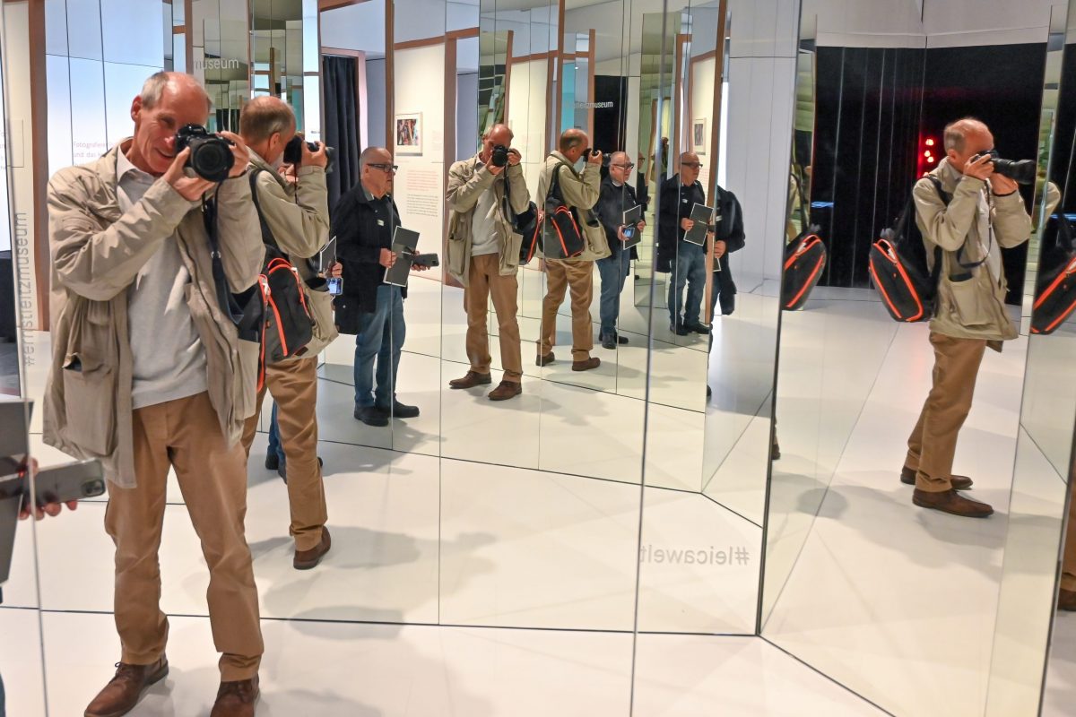 Wetzlar, 17.05.2025, Am Leitz-Park 6, 100 Jahre Leica – Frankfurter-Presseclub (FPC) Hausbesuch bei der Leica Camera AG in der Leica Welt.(c) FOTO: Rainer Rüffer (Rueffer)