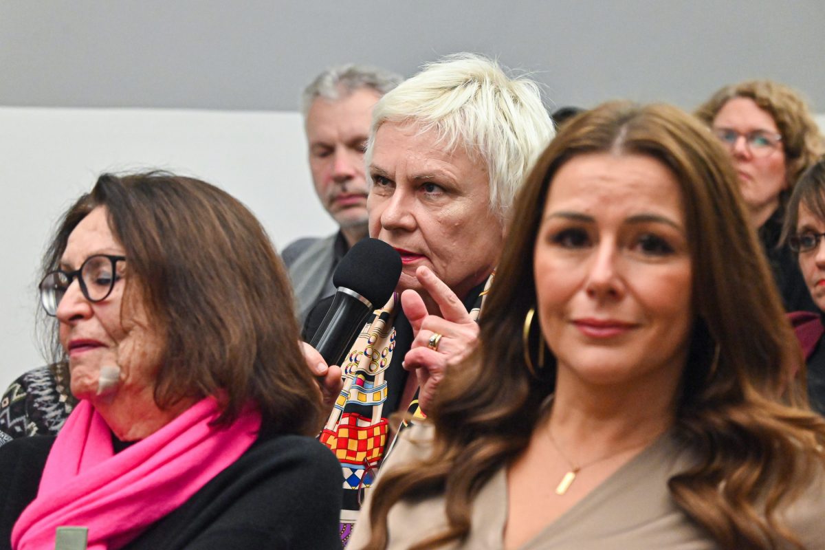 Frankfurt am Main, 28.01.2026, Stadtteil Westend, Ulmenstrasse 20, Frankfurter Preesseclub (FPC) Clubabend mit ZDF-Intendant Norbert Himmler. HIER: Blick ins Publikum. Reinhard Fröhlich, (Geschäftsführer Unternehmenskommunikation der IHK Frankfurt am Main a.D.) (c) FOTO: Rainer Rüffer (Rueffer)(c) FOTO: Rainer Rüffer (Rueffer)