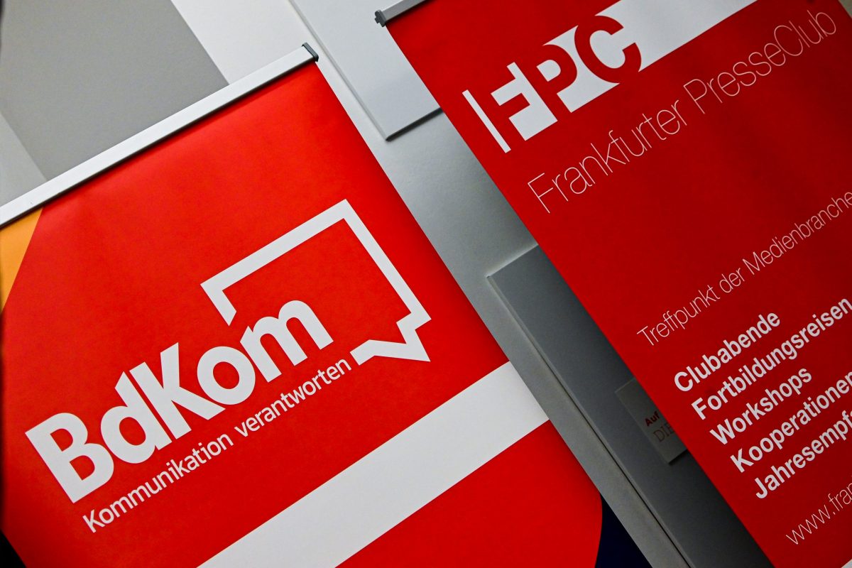 Frankfurt am Main, 17.03.2026, Stadtteil Westend, Ulmenstrasse 20, Frankfurter-Presseclub (FPC). Clubabend: In Zusammenarbeit mit der Leica Camera AG und der Landesgruppe Hessen / Rheinland-Pfalz / Saarland des Bundesverbands der Kommunikatoren „Authentische Fotografie als Gegenpol zu KI-Fakes und Desinformationen“. (c) OTO: Rainer Rüffer (Rueffer)